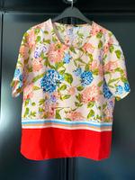 Elegantes T-Shirt / Oberteil von Only geblümte Rose/rot/bunt S/M Hessen - Heuchelheim Vorschau