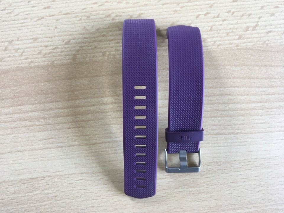 Fitbit Charge 2 Armbänder in Lüneburg