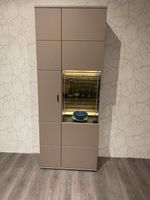 Multischrank Vitrine SALZBURG Grau UVP 949 € - 5177 Nordrhein-Westfalen - Bad Driburg Vorschau