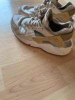 Damen Sneakers Nike Huarache beige 39 Wandsbek - Hamburg Bramfeld Vorschau