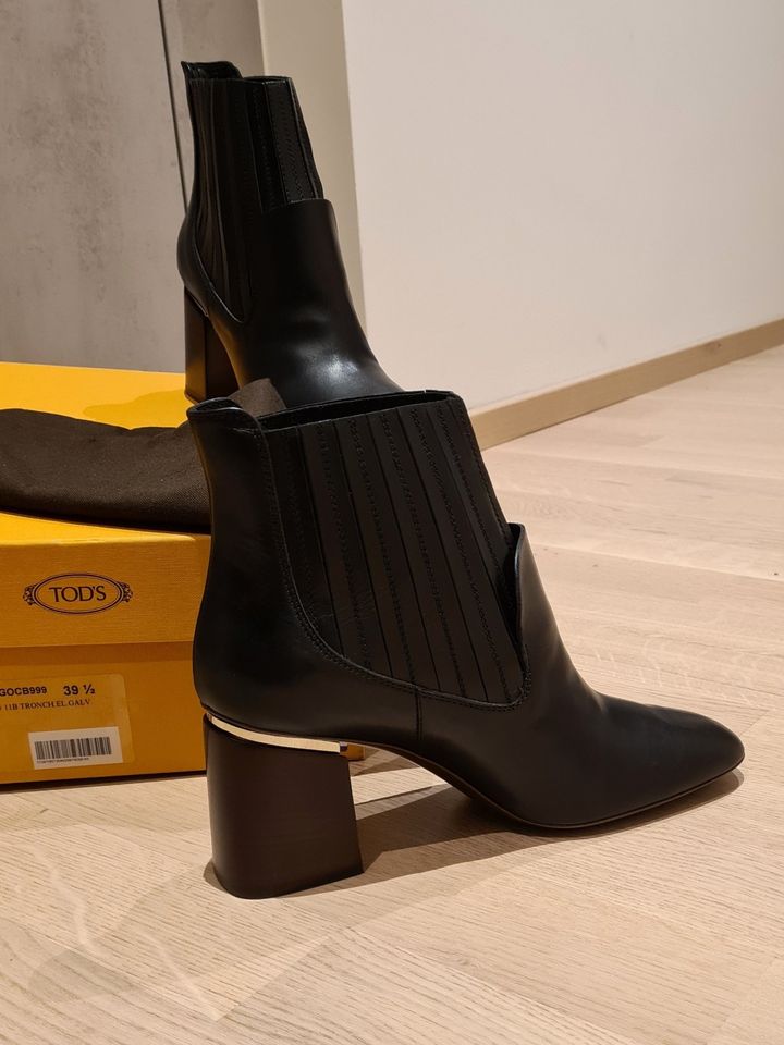 Designer Schuhe, Stiefeletten, Tod's, 39,5, schwarz, Neu mit OVP in Augsburg