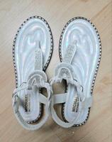 Michael Kors Zehentrenner Sandalette weiss Pailletten Glitzer Schleswig-Holstein - Norderstedt Vorschau