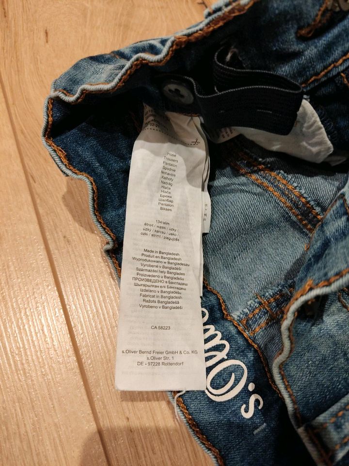 S.Oliver kurze Hose Jeans blau Größe 134 wie NEU in Schelklingen