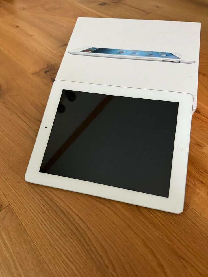Apple iPad 3 16GB Wi-Fi (MD328FD/A) Weiß in Poing