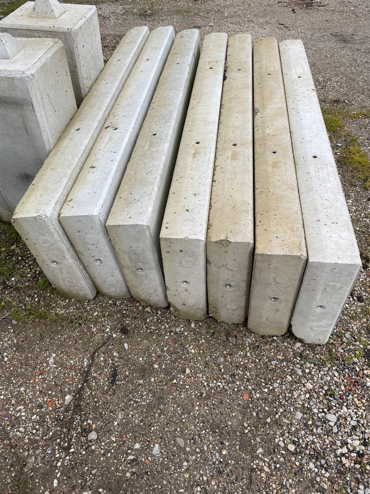 Bodenplatten Betonsteine Betonblock Betonlegose in Inchenhofen