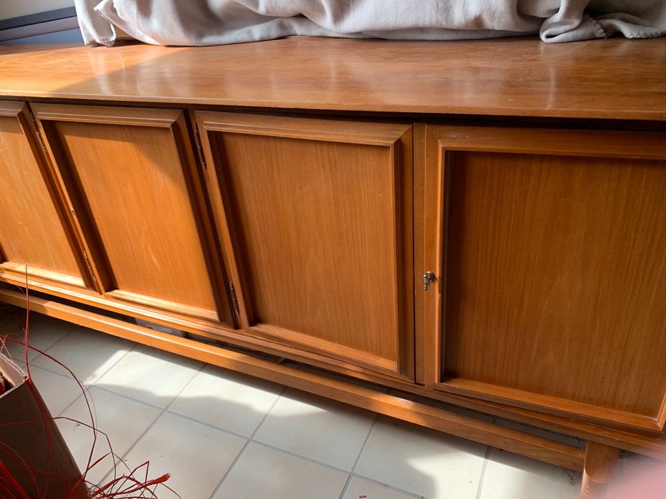 Sideboard, Holz zu verschenken in Bad Pyrmont