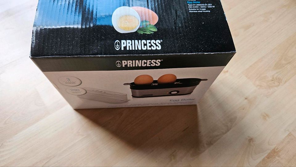 Eierkocher für 3 Eier in Tittling