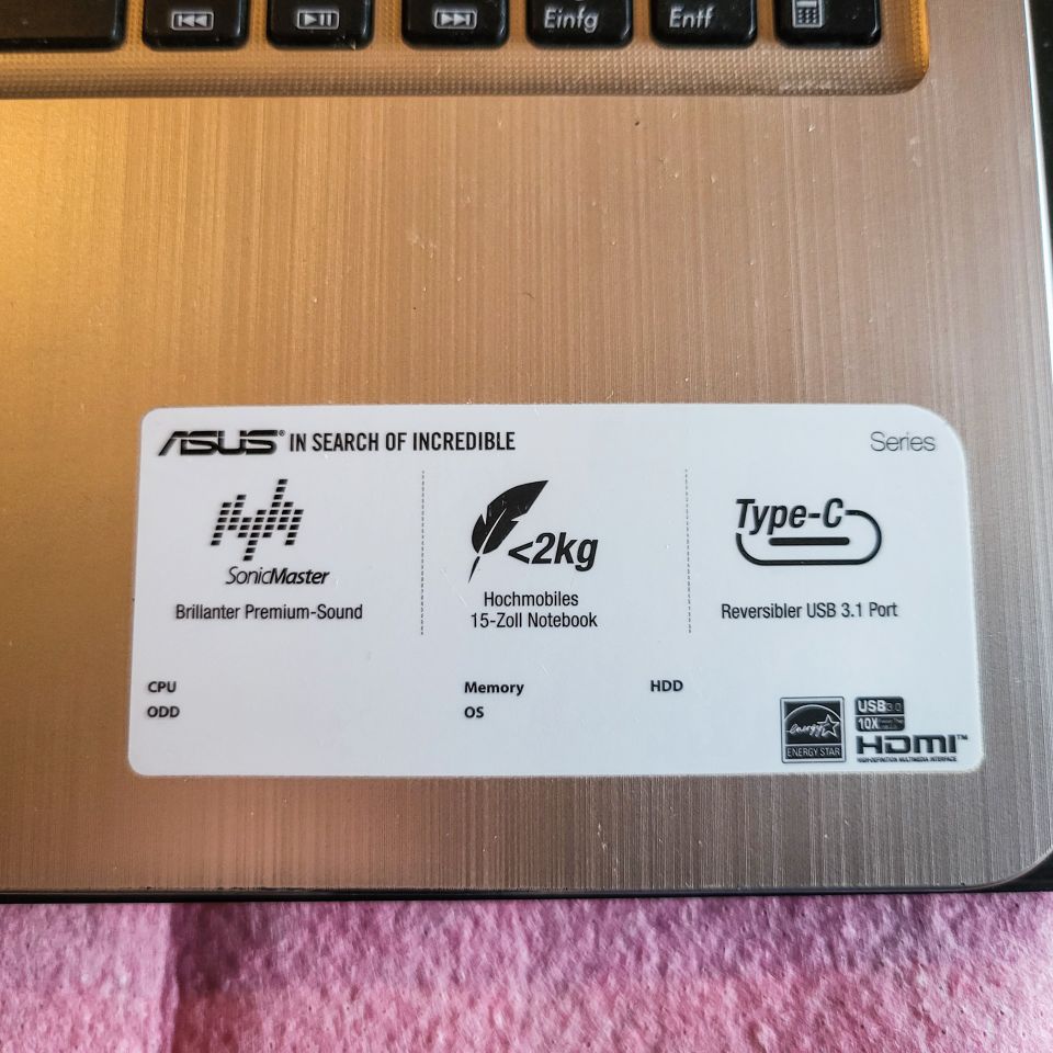 Asus VivoBook F540LA-DM1167T Laptop / Notebook in Hagen am Teutoburger Wald