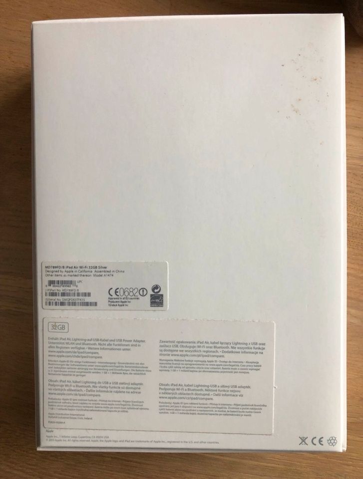 iPad Air Modell A1474 in silver 32 GB originalverpackt in Salzgitter