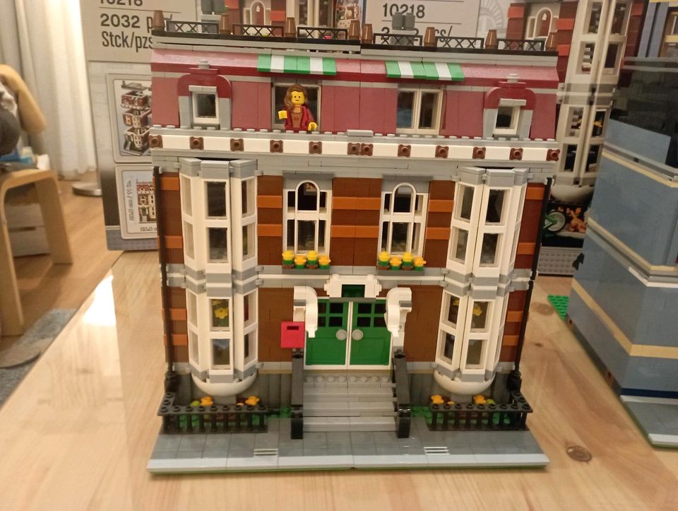2x Lego Pet Shop 10218 Moc mit OVP Modular Building in Buxtehude