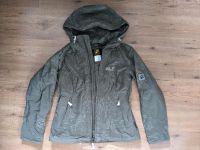 Jack Wolfskin leichte Outdoorjacke Gr. S Frankfurt am Main - Sachsenhausen Vorschau