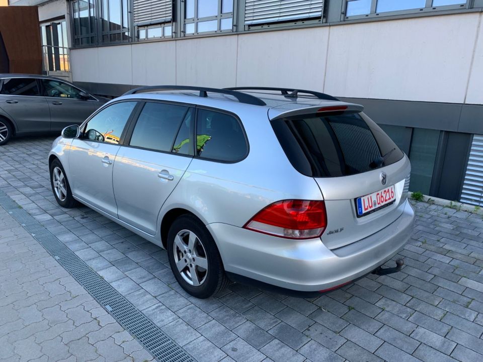 Volkswagen Golf V Variant Trendline~Klima~Standheizung~AHK in Ludwigshafen