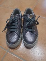 Halbschuhe Grau-Silber-Glitzer Gr.33 Bayern - Hagelstadt Vorschau