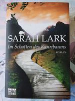 Sarah Lark Im Schatten des Kaurinbaums Roman 2€ München - Pasing-Obermenzing Vorschau