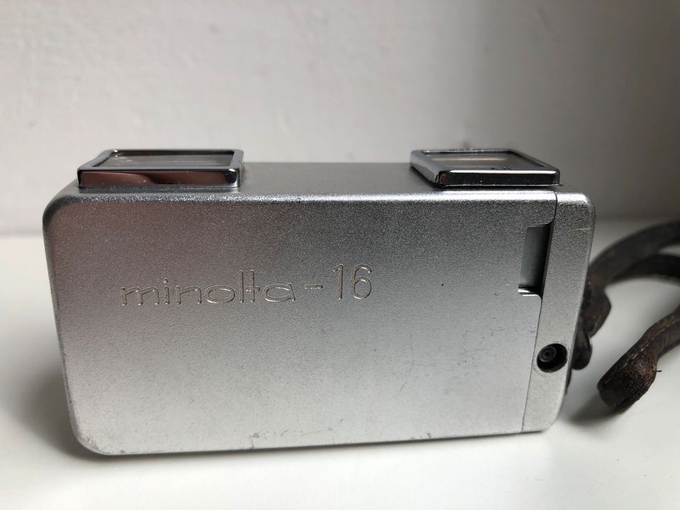 Minolta - 16 mini vintage camera in Berlin