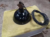 Emaille Lampe Vintage retro ddr e27 Leuchte  bauhaus Sachsen - Bad Muskau Vorschau