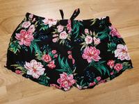 Shorts / Kurze Hose / Schwarz / Hawaii Blumenprint / Primark Bayern - Neutraubling Vorschau