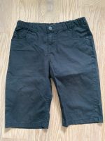 Leichte Shorts, schwarz, Chapter Young, Gr. 158, Top Zustand Hessen - Eltville Vorschau