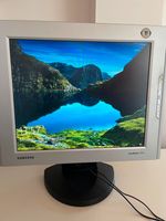 Samsung Monitor 17 Zoll incl. Netzkabel u. VGAKabel Bayern - Feldafing Vorschau