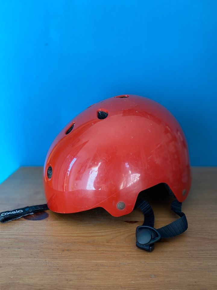 oxelo skateboardhelm skateaboard helm rot 49 53 in Prien