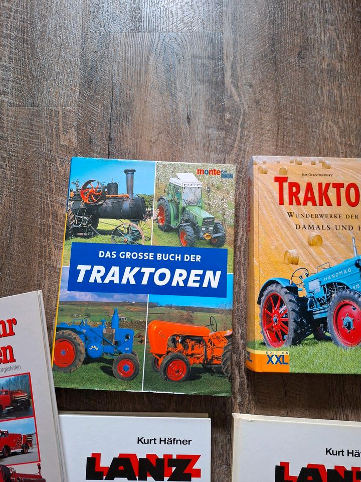 Traktoren und Fahrzeuge Sachbuchpaket ! in Bad Segeberg