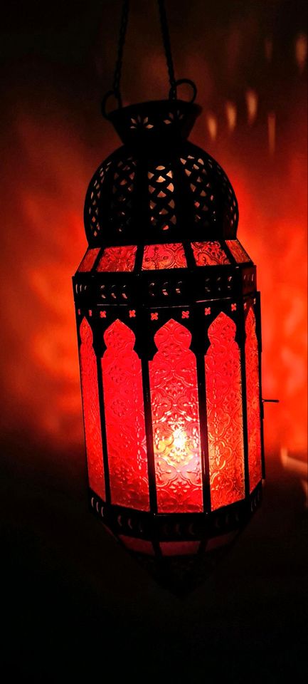 Orientalische Lampe, Hängelampe, rotes Glas, Metall, für Kerze in Hamburg