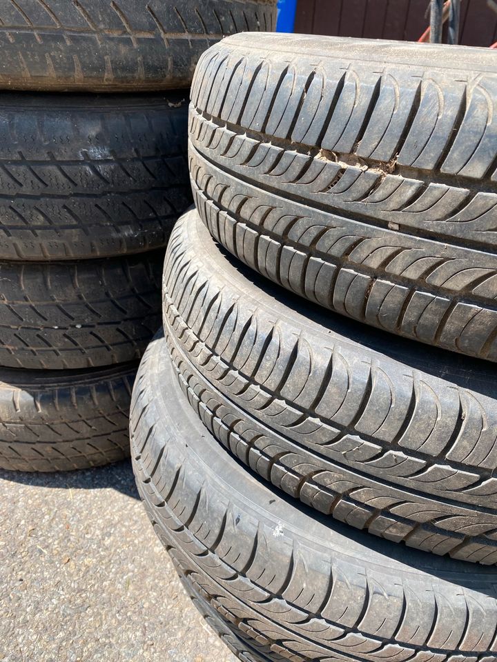 Auto Reifen abzugeben in Gschwend