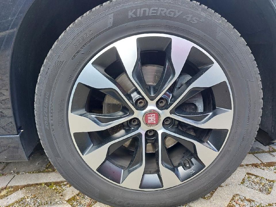 Fiat Tipo Kombi Mirror LED Klima PDC Sitzhzg.... in Böblingen
