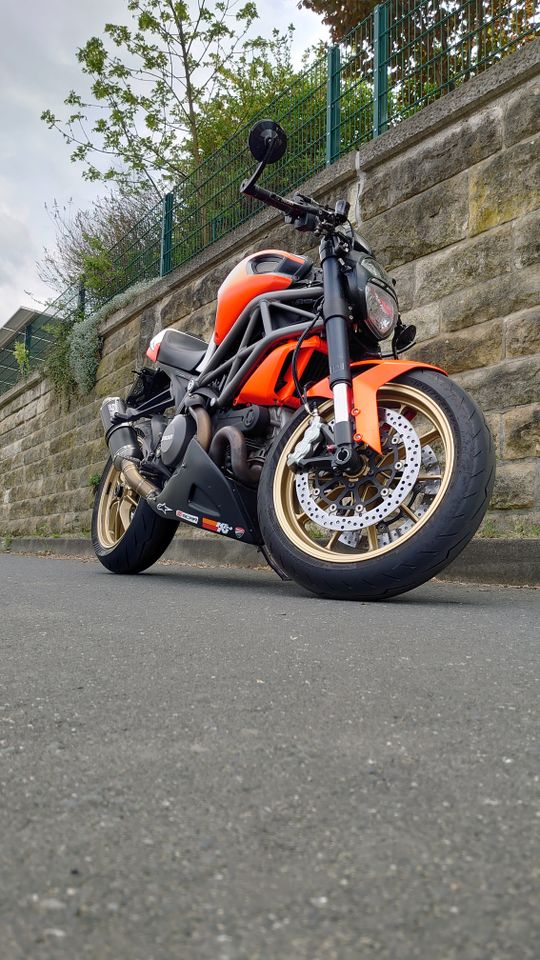 Ducati Monster 1100 Evo ABS Cafe Racer in Dresden