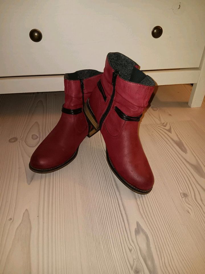 Rieker Stiefeletten Gr.41 Weinrot Top Zustand  !!! in Berlin