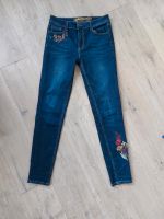 Desigual Jeanshosen Stretch NEUw.Gr.30 Baden-Württemberg - Unterensingen Vorschau