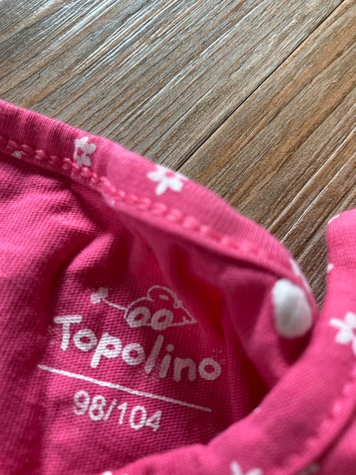 2 Kleider Zwillings kurz pink 98/104 topolino neuwertig in Stendal