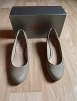 Esprit Keilabsatz-Pumps Farbe beige Größe 39 Hessen - Biedenkopf Vorschau