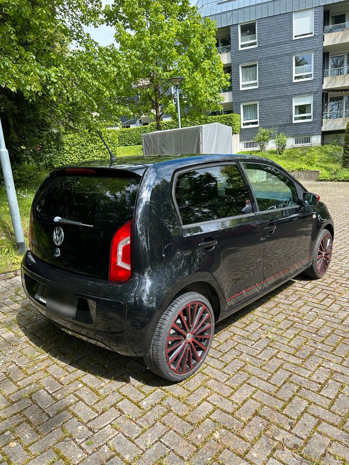 VW Up Colour Design 50tkm 75ps Navi Sitzheizung in Remscheid