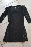 Schwarzes Spitzenkleid/Oberteil Gr. 40/42 Niedersachsen - Moormerland Vorschau