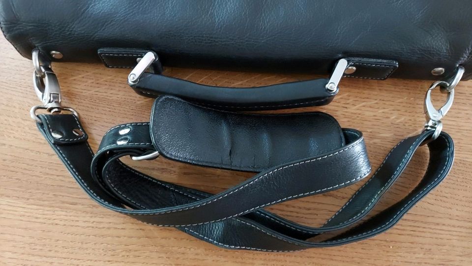 Tasche, Businesstasche,Arbeitstasche,Leder,sehr gut erhalten in Dortmund