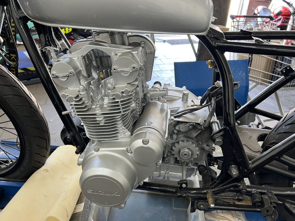 Suzuki GS 550 Cafe Racer Projekt in Klipphausen