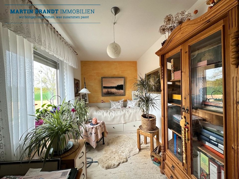 Großzügige 3 Zimmer Wohnung mit eigenem Garten und Garage  in Feldrandlage von Idstein-Wörsdorf in Idstein