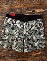 Deus ex machina Badeshort Short kurze Hose Gr. 32 Camo Neu Bayern - Roding Vorschau