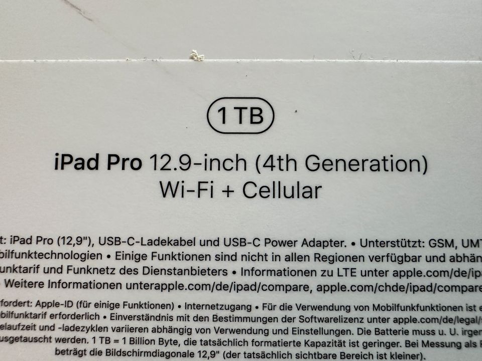 Apple iPad Pro 12.9 (4. Gen) 1TB Wi-Fi + Cellular+Magic Keyboard in Neuss
