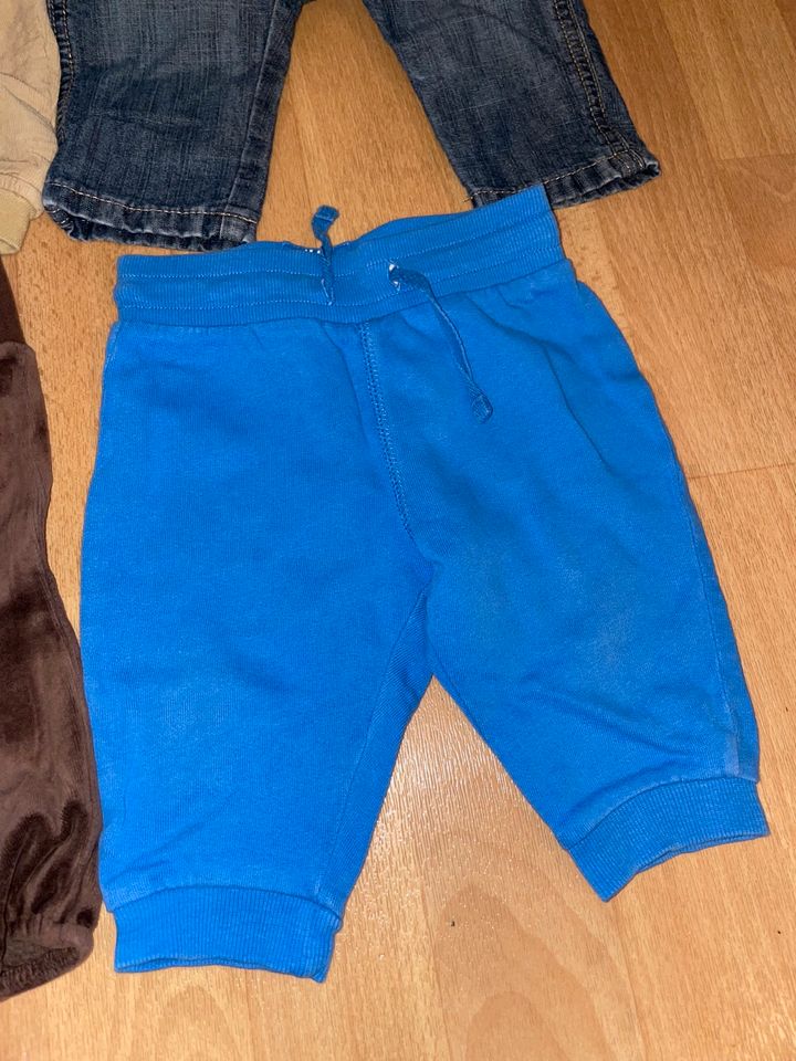 H&M Benetton Bellybutton Schlupfhose Thermohose Jeans Sweathose in Berlin