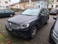 Volkswagen Touareg 3.0 V6 TDI *Leder,Navi,AHK* Hessen - Linsengericht Vorschau