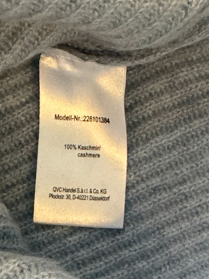 THOM Kaschmir Pullover 34 in Hennef (Sieg)