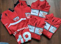 DJK Novesia, 5 Trainingsjacken (3x 128, 2x 116), 1 Trikot (140) Nordrhein-Westfalen - Neuss Vorschau