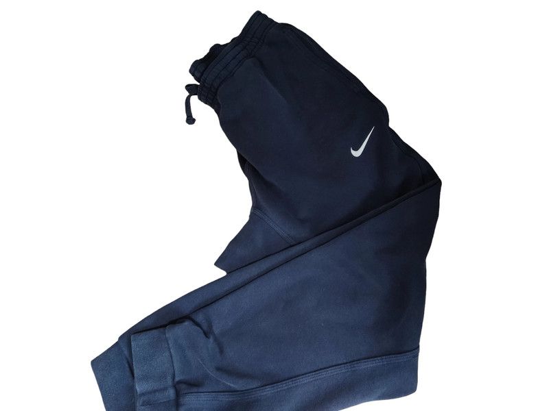 Nike blau Jogginghose Relaxed Fit Baggy Gr. M in Traubenmühle