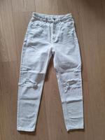 Bershka Mom Jeans weiß mit Löchern | Damen Größe 34 Altona - Hamburg Groß Flottbek Vorschau
