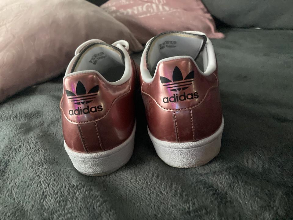 Adidas rosas superstar deals