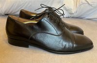 Handgemachte, elegante Leder-Schnürschuhe, Gr. 44,5 Nordrhein-Westfalen - Pulheim Vorschau