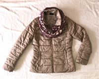 leichte Steppjacke Damen Gr.S braun beige nugat mit Loop Schal Baden-Württemberg - Dettingen an der Erms Vorschau