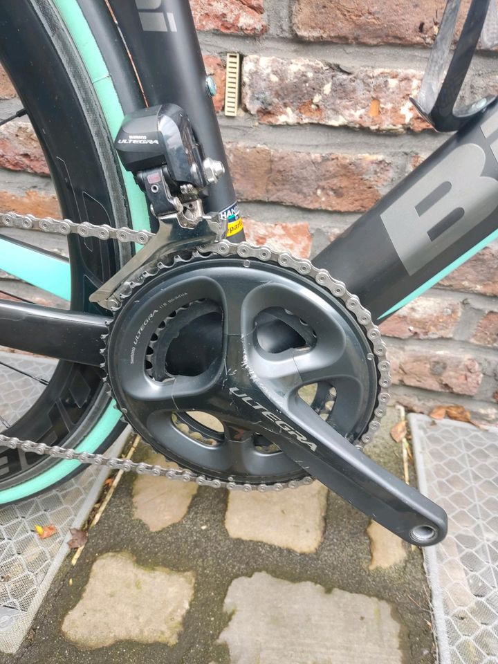 Bianchi Oltre XR4 Ultegra DI2 Scope R5C Carbon Gr.55cm in Heinsberg